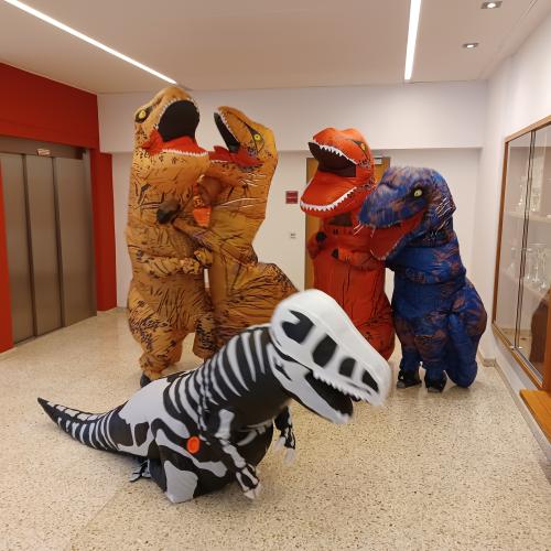 Dinosaurier Schule