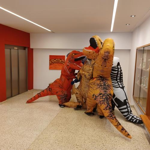 Dinosaurier Schule