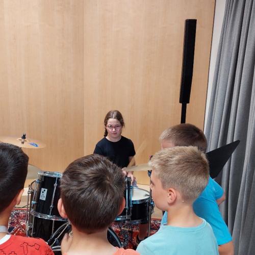 Besuch in Musikschule