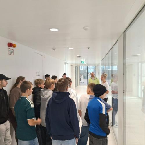Berufsorientierung: Besuch bei Novartis