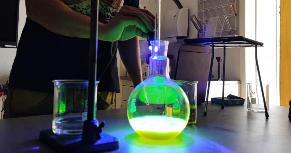 Luminol Nylon Elektromotor